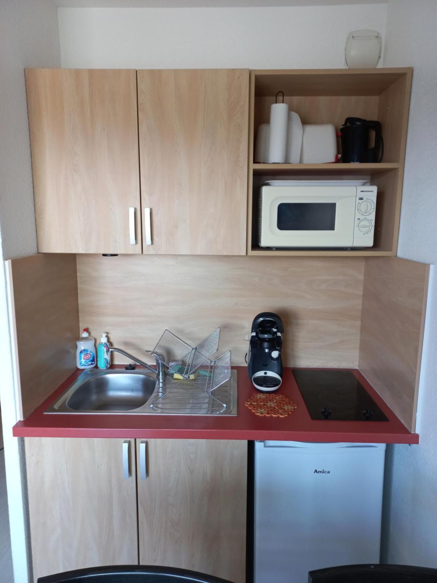 Coquet Studio 4 Pers, Piscine,Clim Mobile, Plage A 300 M,A 5Min A Pied Du Lydia 르발카레스 외부 사진