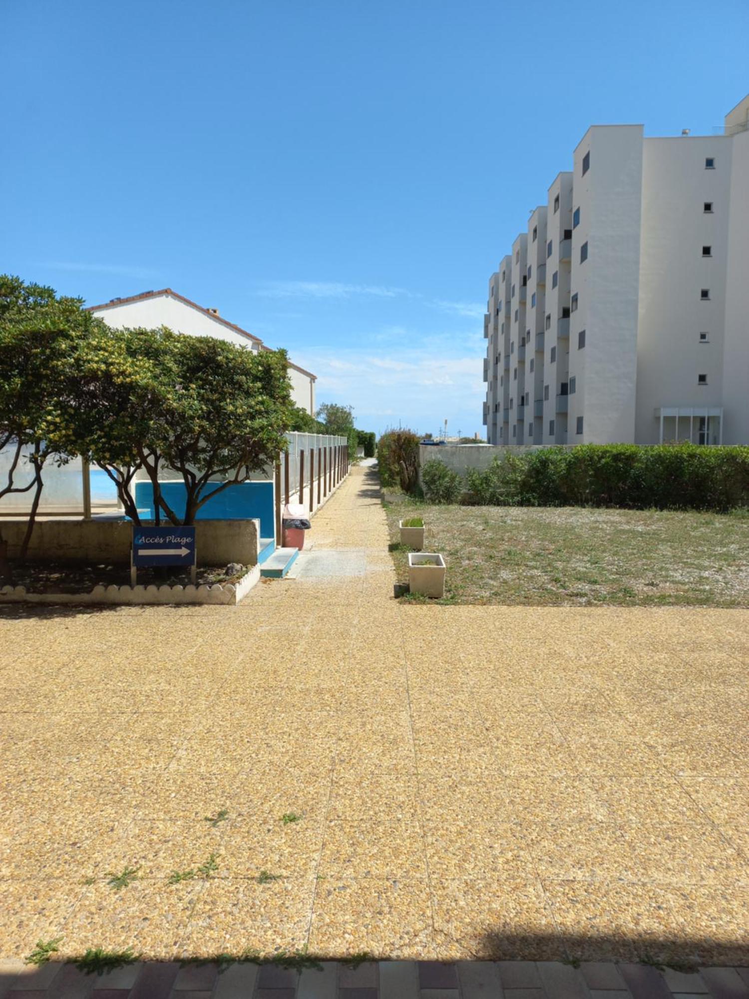 Coquet Studio 4 Pers, Piscine,Clim Mobile, Plage A 300 M,A 5Min A Pied Du Lydia 르발카레스 외부 사진